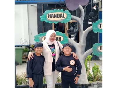 Lomba pantonim FLS2N
